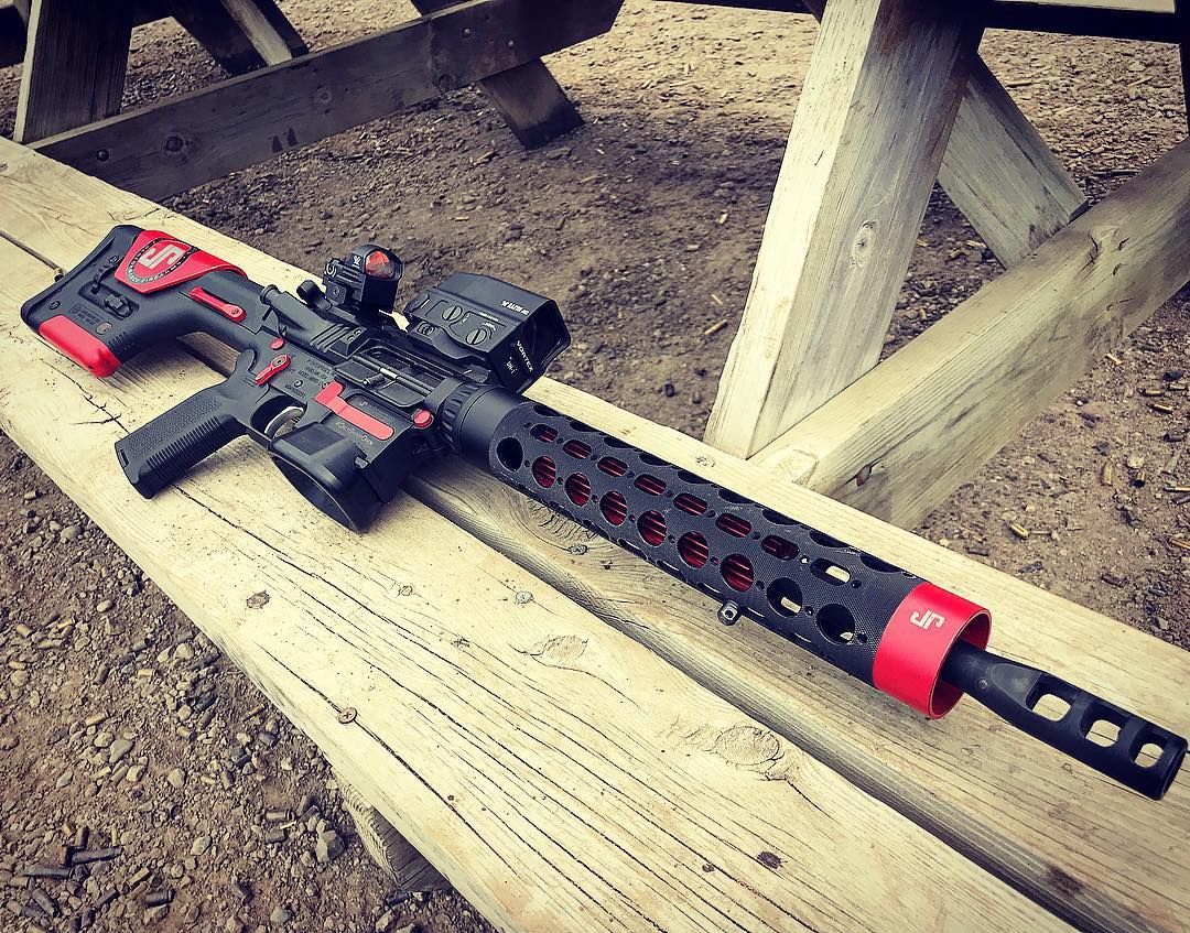 9mm pcc. I run Vortex Razor 6 MOA dots. It’s a nice reflex dot. I run them on pistols and shotguns…really nice stuff.
