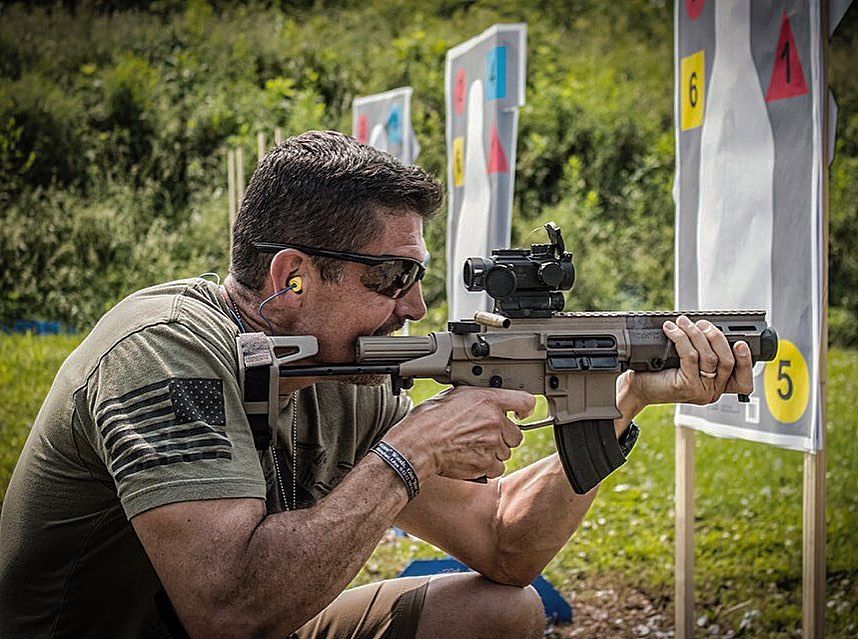 Kris "Tanto" Paronto